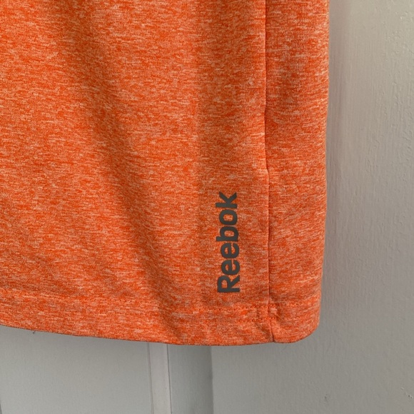 Women’s orange Reebok exercise top🧡 - Picture 8 of 8